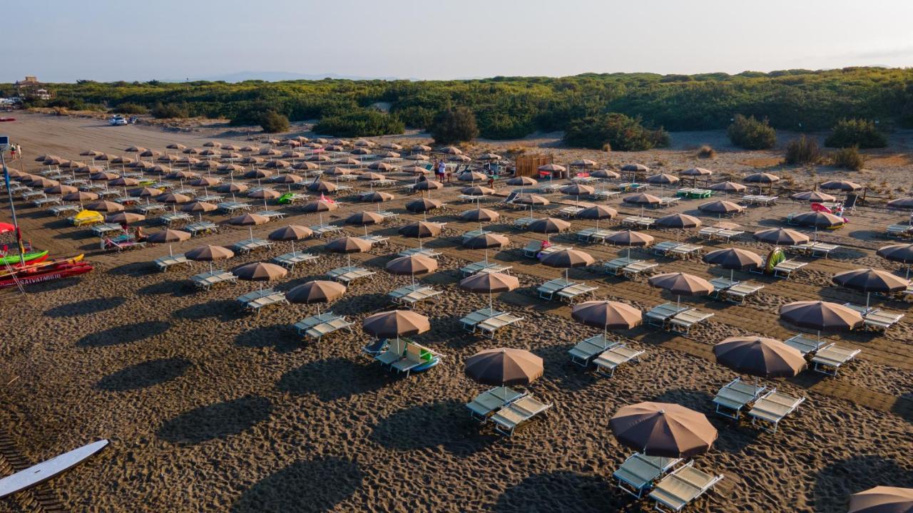 Camping Village Il Gineprino 마리나디비보나 외부 사진